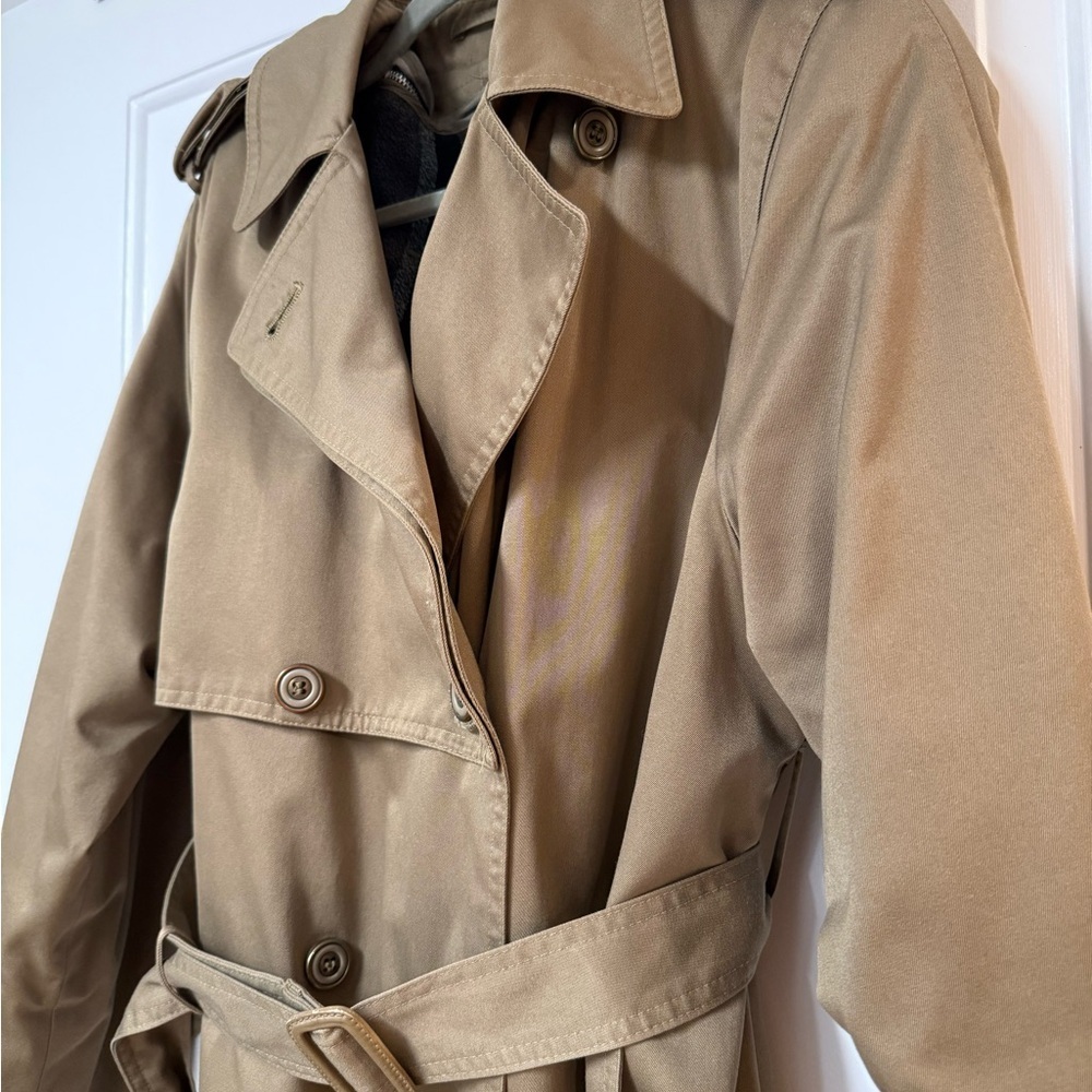 London Towne Elegant Brown Trench Coat Size 6 - Picture 3 of 7